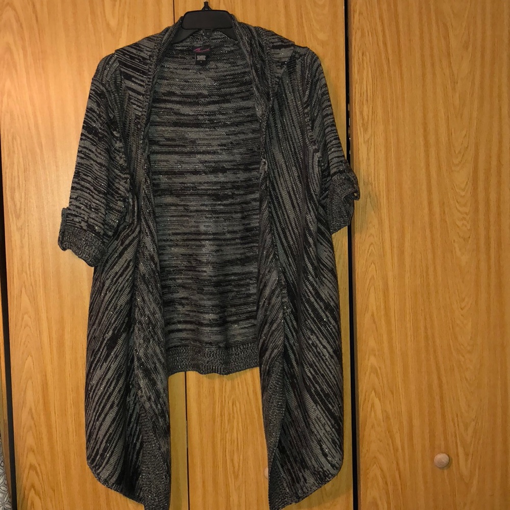 Short sleeve hooded cardigan